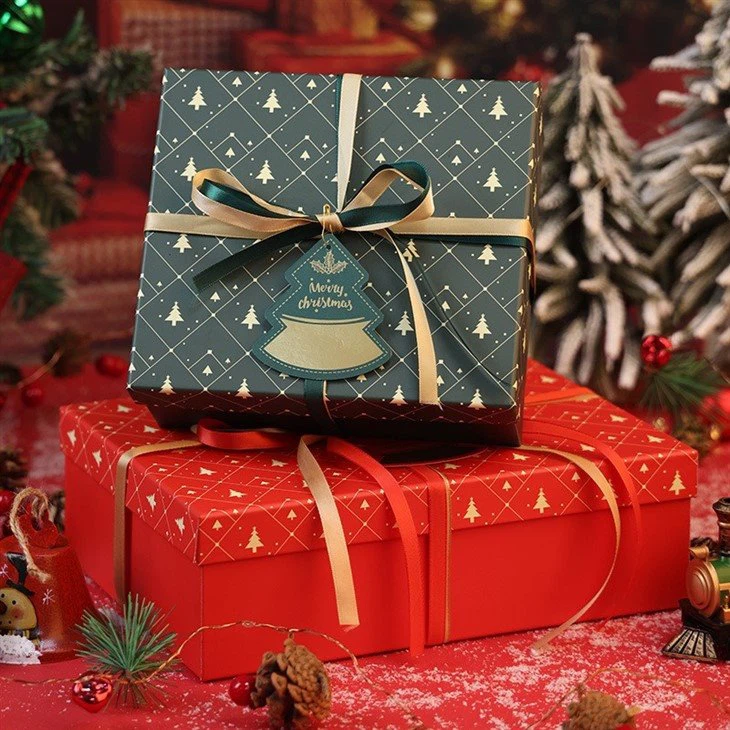 Small Gifts For Christmas Eve Box (1)